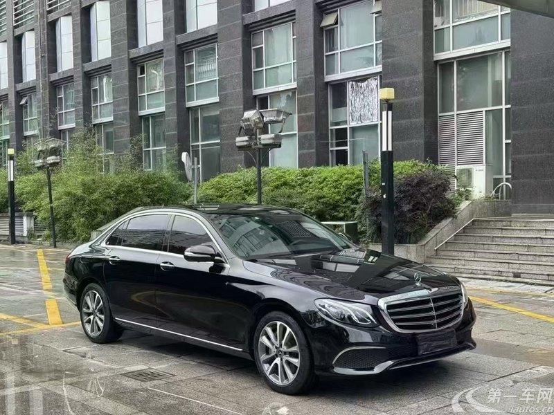 奔驰E级 E300L 2018款 2.0T 自动 汽油 豪华型改款 (国Ⅴ) 
