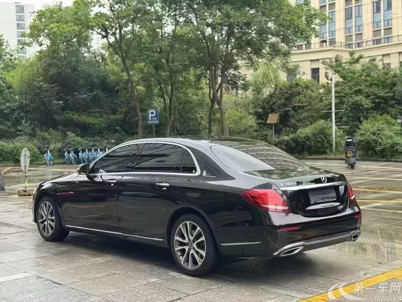 奔驰E级 E300L 2018款 2.0T 自动 汽油 豪华型改款 (国Ⅴ) 