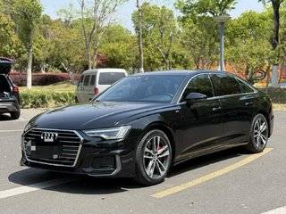 奥迪A6L 40TFSI 