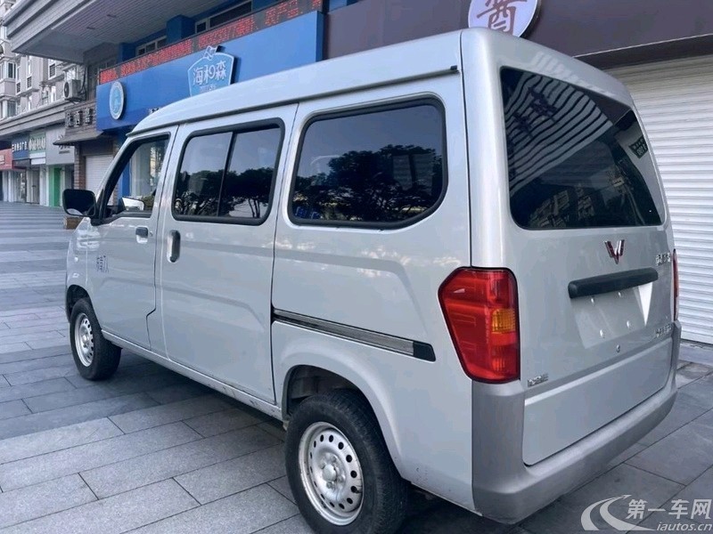 五菱之光 2018款 1.2L 手动 5座 实用型 (国Ⅴ) 