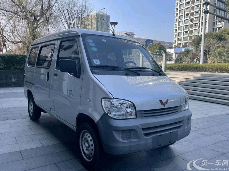 五菱之光 2018款 1.2L 手动 5座 实用型 (国Ⅴ) 