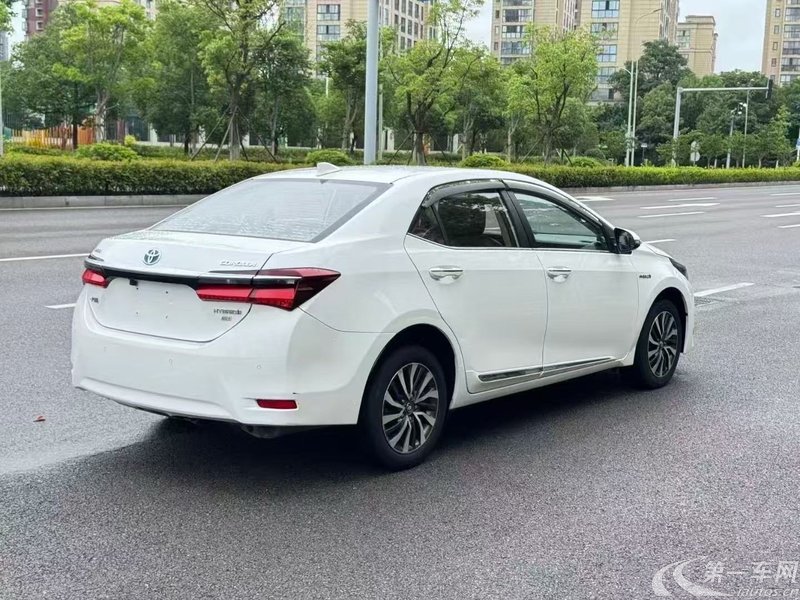丰田卡罗拉双擎E+ 2019款 1.8L 自动 豪华版 (国Ⅴ) 
