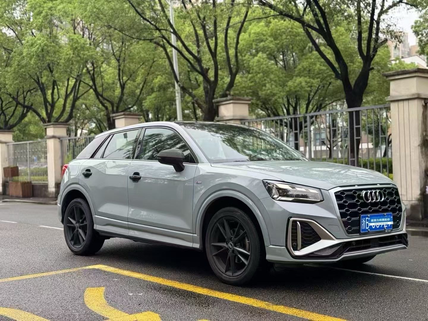 奥迪Q2L 35TFSI 2022款 1.4T 自动 RS套件燃速型 价格0万 