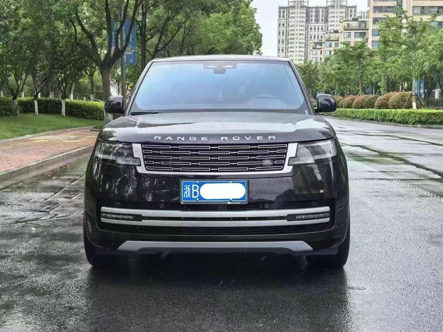 路虎揽胜 [进口] 2024款 3.0T 自动 四驱 创世加长行政版欧规版平行进口价格0万 
