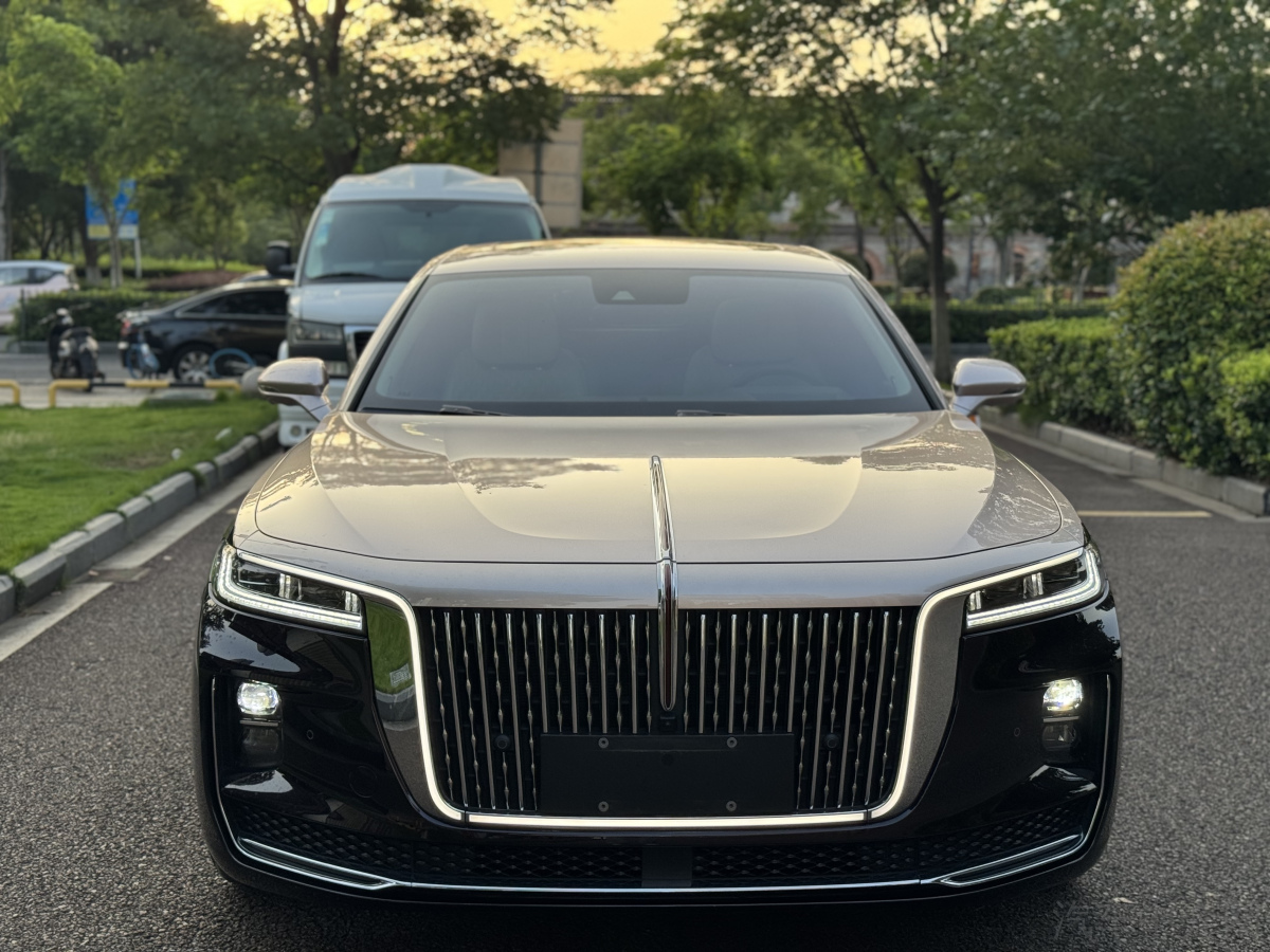 红旗H9 2022款 3.0T 自动 智联旗领版 价格0万 