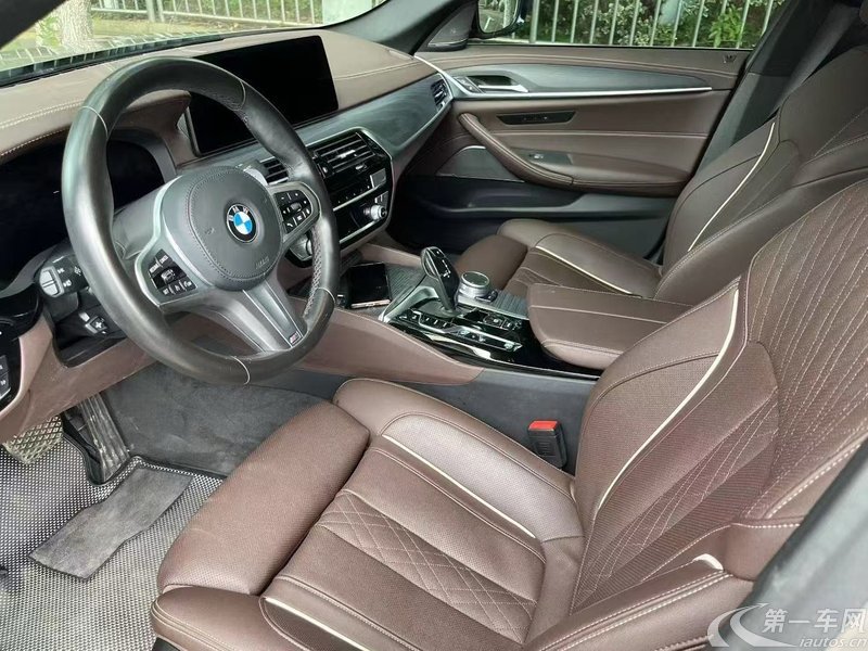 宝马5系 530Li 2022款 2.0T 自动 汽油 尊享型M运动套装 (国Ⅵ) 