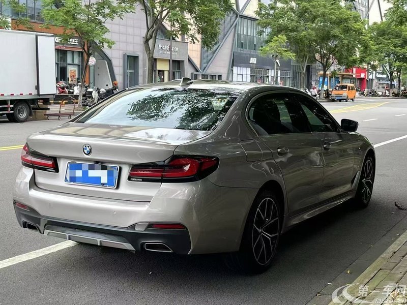 宝马5系 530Li 2022款 2.0T 自动 汽油 尊享型M运动套装 (国Ⅵ) 