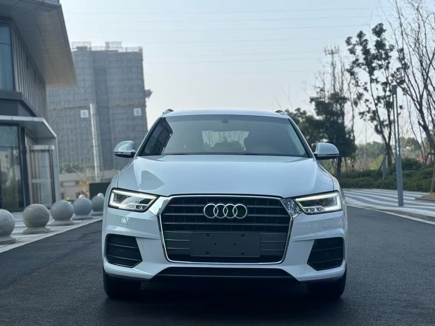 奥迪Q3 40TFSI 2019款 2.0T 自动 前驱 时尚致雅型 价格0万 