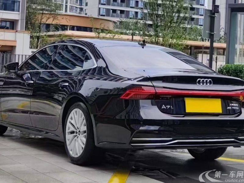 奥迪A7L 45TFSI 2024款 2.0T 自动 RS套件竞速版 (国Ⅵ) 