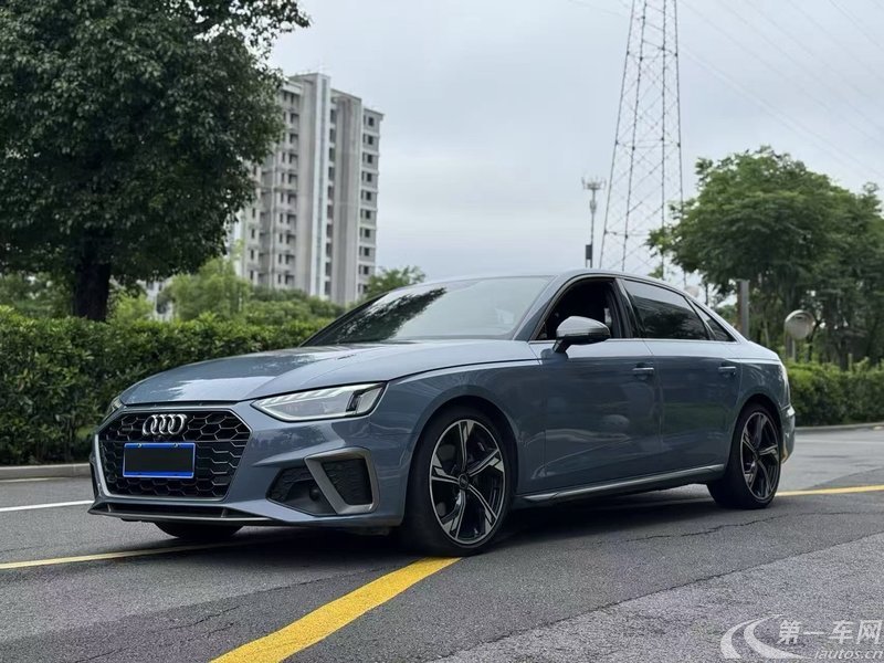 奥迪A4L 2022款 2.0T 自动 quattro-RS套件燃速型 (国Ⅵ) 