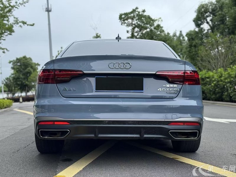 奥迪A4L 2022款 2.0T 自动 quattro-RS套件燃速型 (国Ⅵ) 