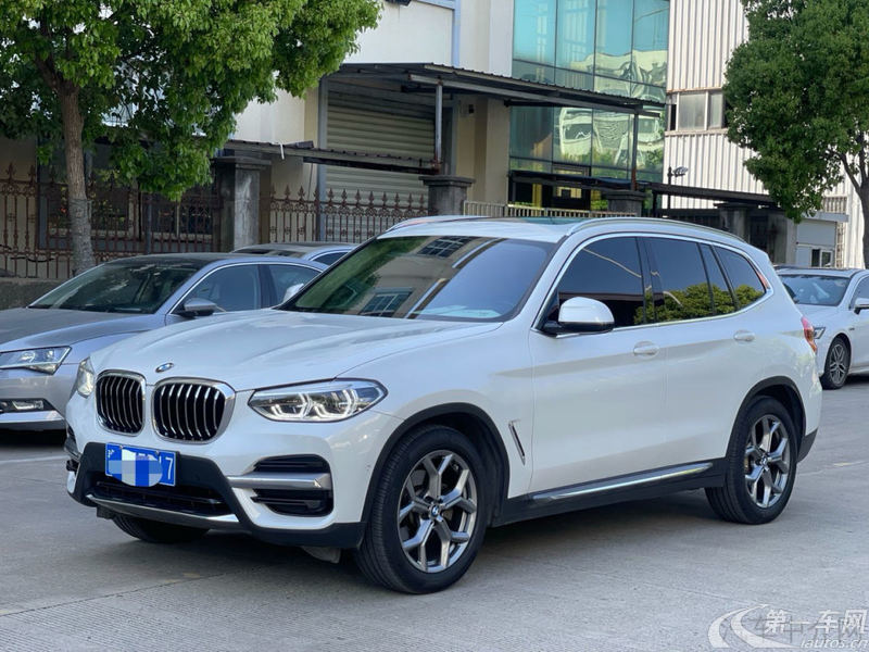宝马X3 2021款 2.0T 自动 四驱 豪华套装版改款 (国Ⅵ) 