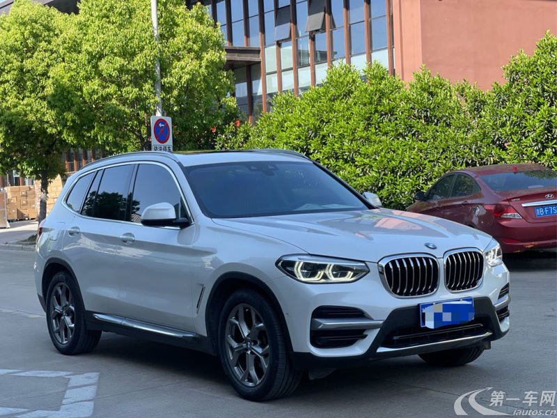 宝马X3 2021款 2.0T 自动 四驱 豪华套装版改款 (国Ⅵ) 