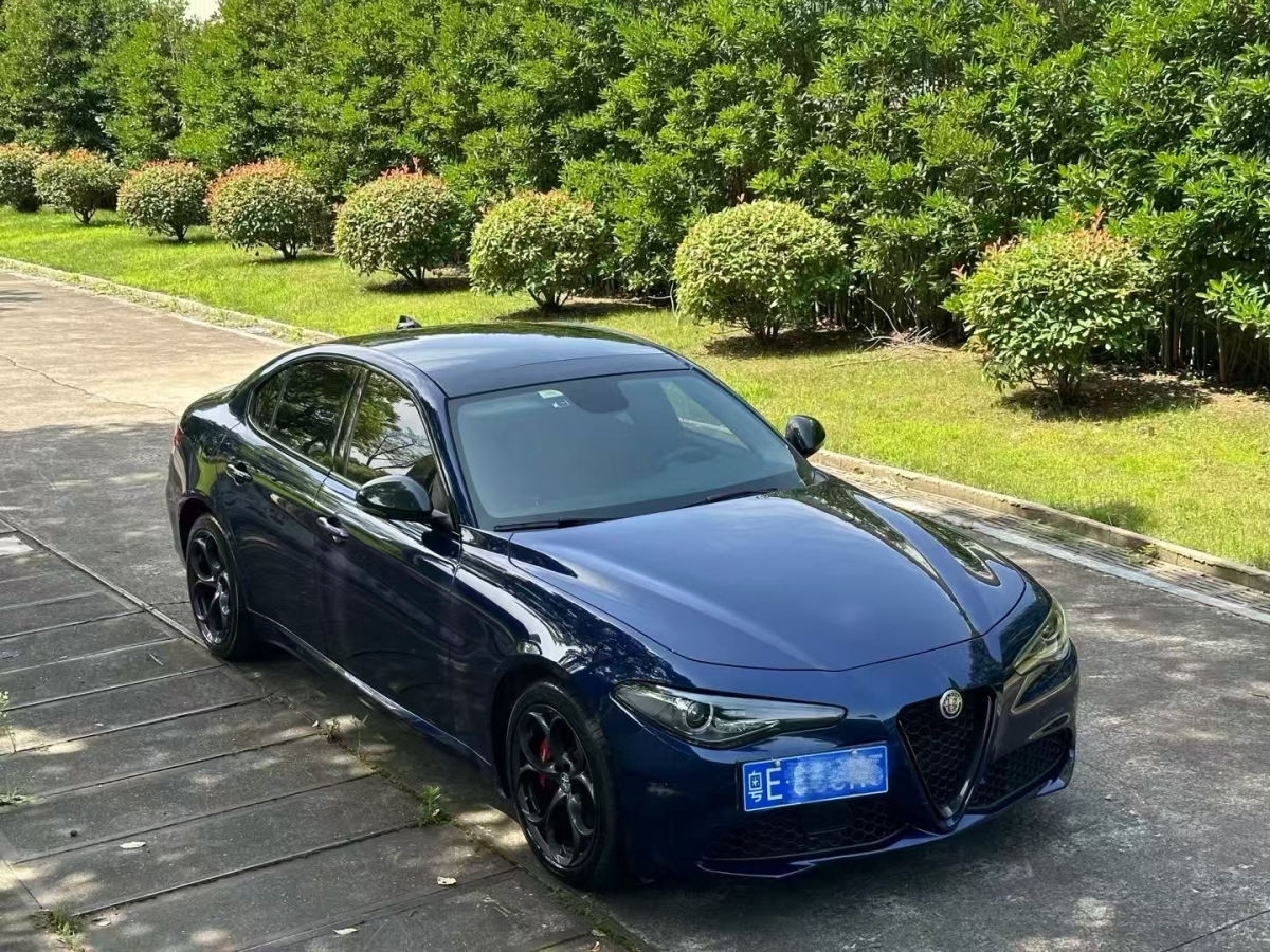 阿尔法罗密欧Giulia [进口] 2021款 2.0T 自动 280HP豪华版价格0万 