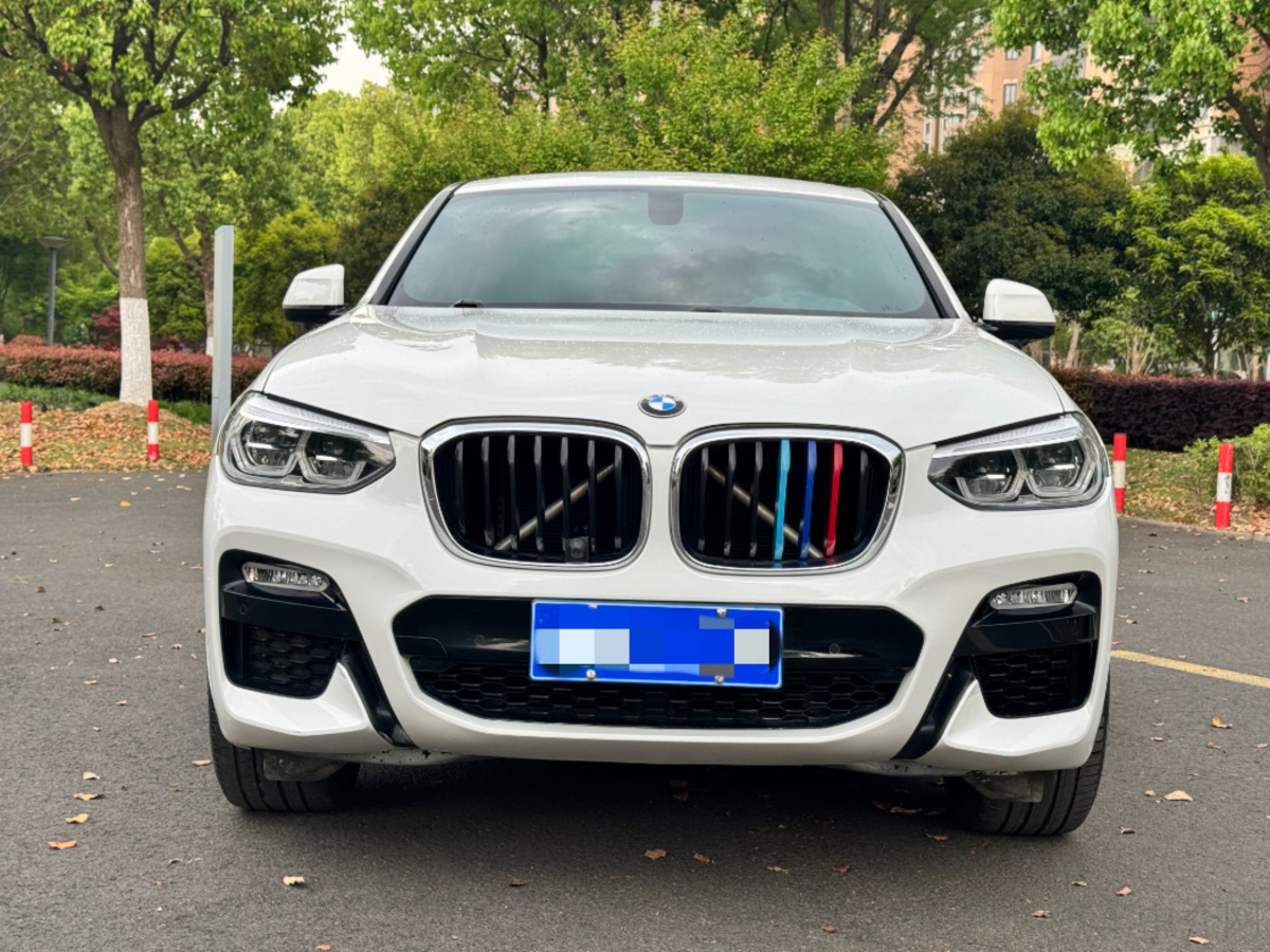 宝马X4 25i [进口] 2019款 2.0T 自动 四驱 M越野套装 价格0万 