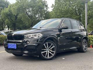 宝马X5 35i 