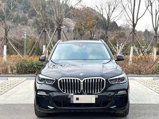 宝马X5 40i 