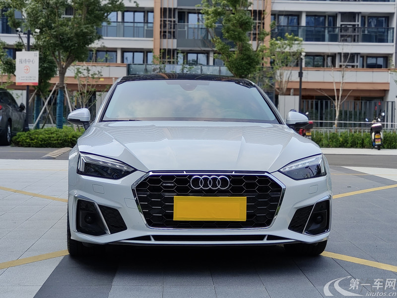 奥迪A5掀背 40TFSI 2023款 2.0T 自动 四驱 豪华动感型 