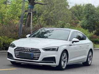 奥迪A5掀背 2.0T 