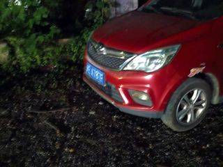 北汽幻速H2 1.5L 自动 舒适型 