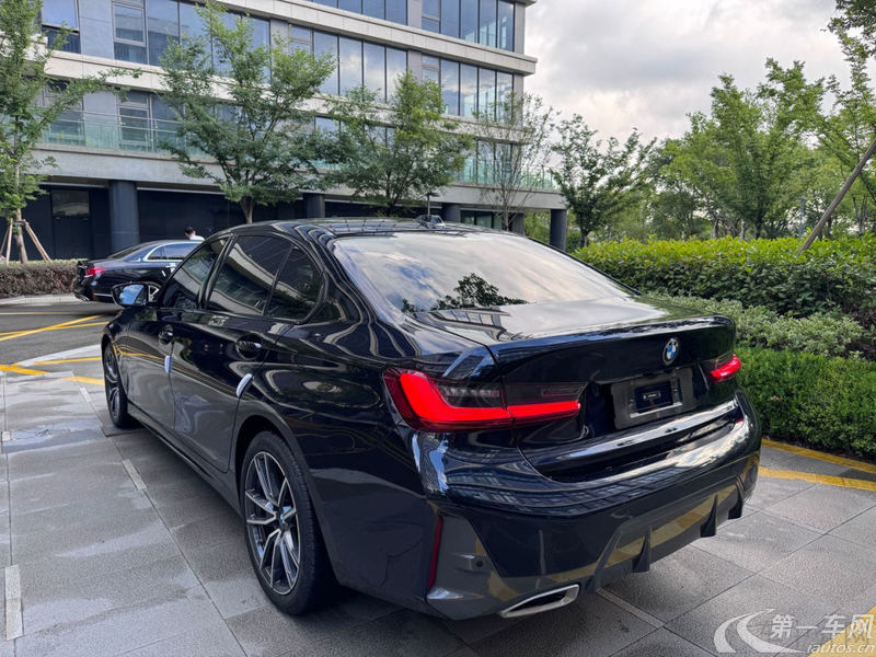 宝马3系 320i 2024款 2.0T 自动 汽油 M运动套装 (国Ⅵ) 