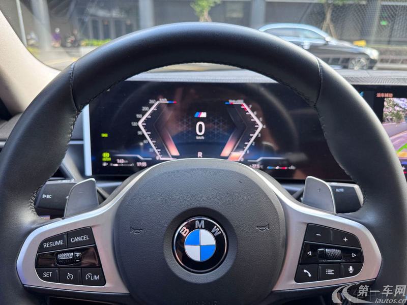 宝马3系 320i 2024款 2.0T 自动 汽油 M运动套装 (国Ⅵ) 