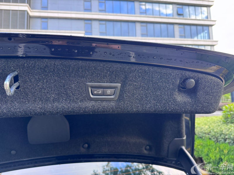 宝马3系 320i 2024款 2.0T 自动 汽油 M运动套装 (国Ⅵ) 