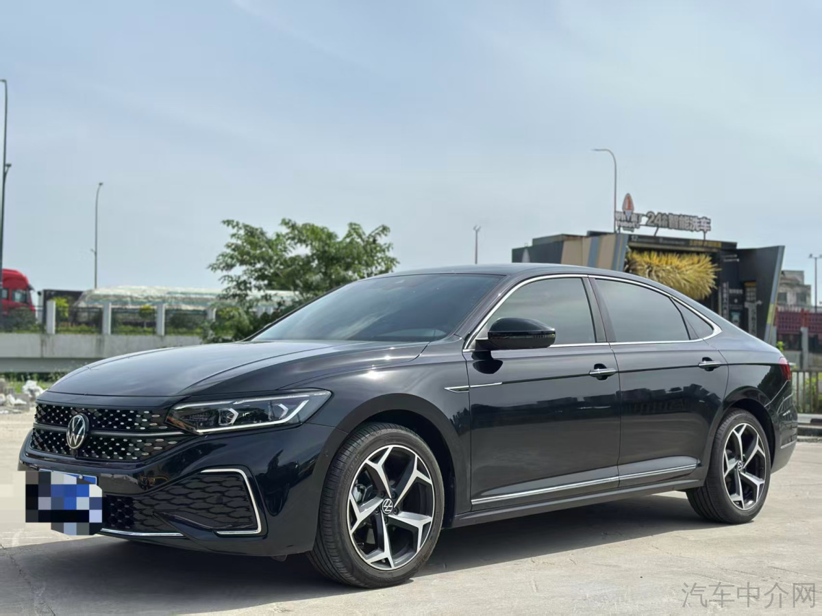 大众帕萨特 2023款 2.0T 自动 汽油 380TSI豪华版 价格0万 