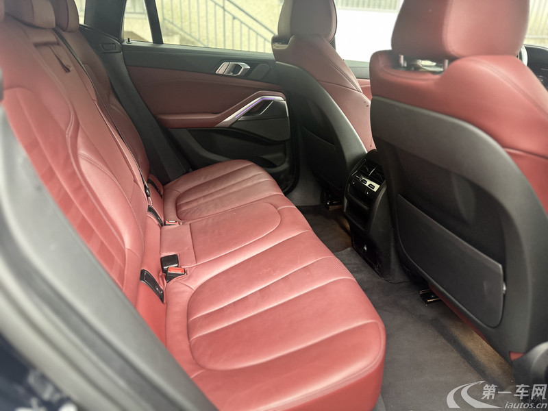 宝马X6 40i [进口] 2021款 3.0T 自动 四驱 汽油 M运动墨规版平行进口 