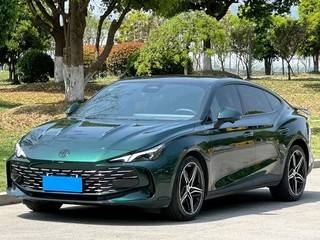 名爵MG7 2.0T 自动 Trophy+激擎耀世版 