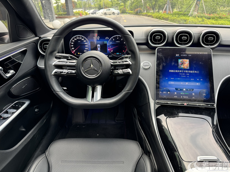 奔驰C级 C200L 2022款 1.5T 自动 运动版 (国Ⅵ) 