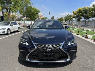 雷克萨斯ES 200 2.0L 自动 卓越版 