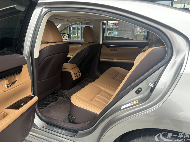 雷克萨斯ES 300h [进口] 2015款 2.5L 自动 舒适版 (国Ⅴ) 