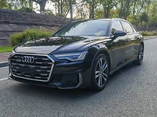 奥迪A6L 40TFSI 2.0T 自动 改款豪华动感型 