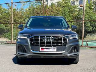 奥迪Q7 3.0T 运动型quattro-S-line 
