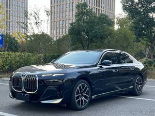 宝马7系 735Li 