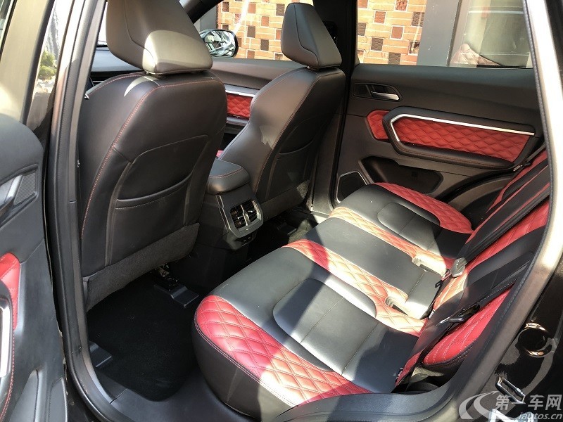 哈弗哈弗H6 2020款 2.0T 自动 前驱 铂金冠军版 (国Ⅵ) 