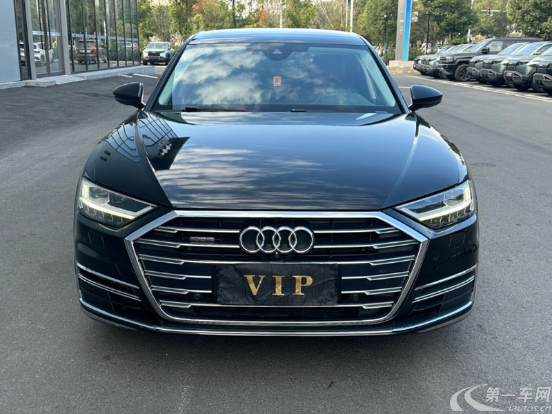 奥迪A8L 50 2019款 3.0T 自动 四驱 豪华型 