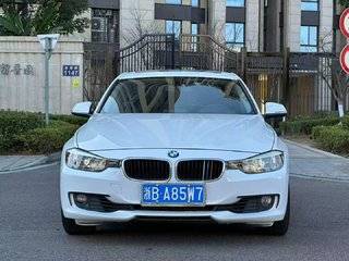 2013款 2.0T 自动 运动设计套装 