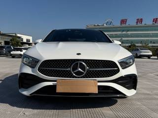 奔驰A级 1.3T 