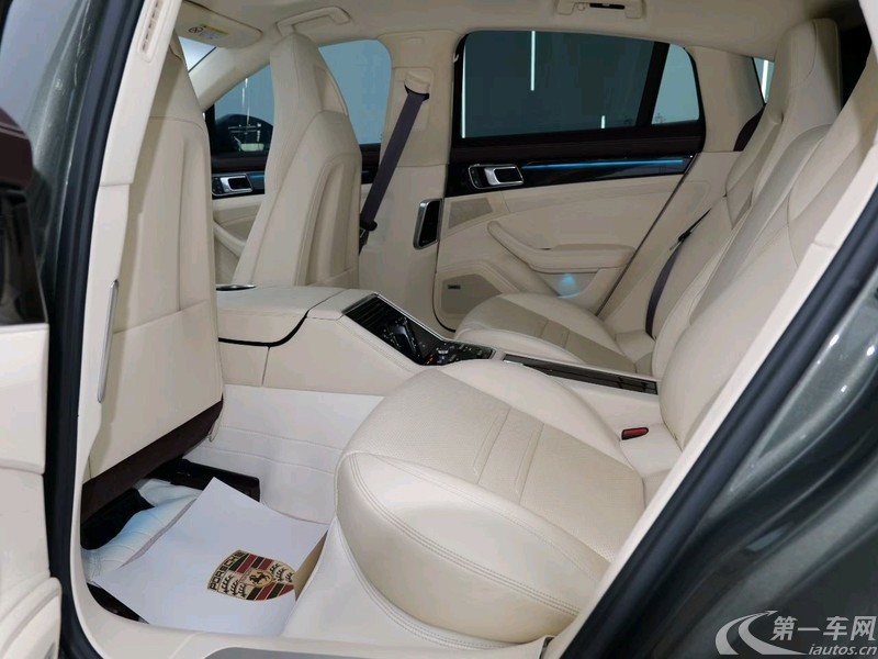 保时捷Panamera 2023款 2.9T 自动 后驱 Panamera 