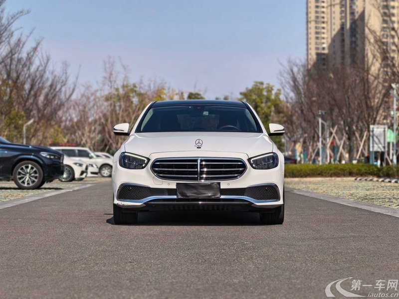 奔驰E级 260L 2023款 2.0T 自动 后驱 (国Ⅵ) 
