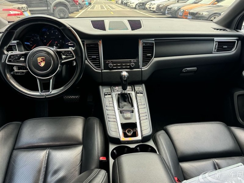 保时捷Macan 2016款 2.0T 自动 四驱 