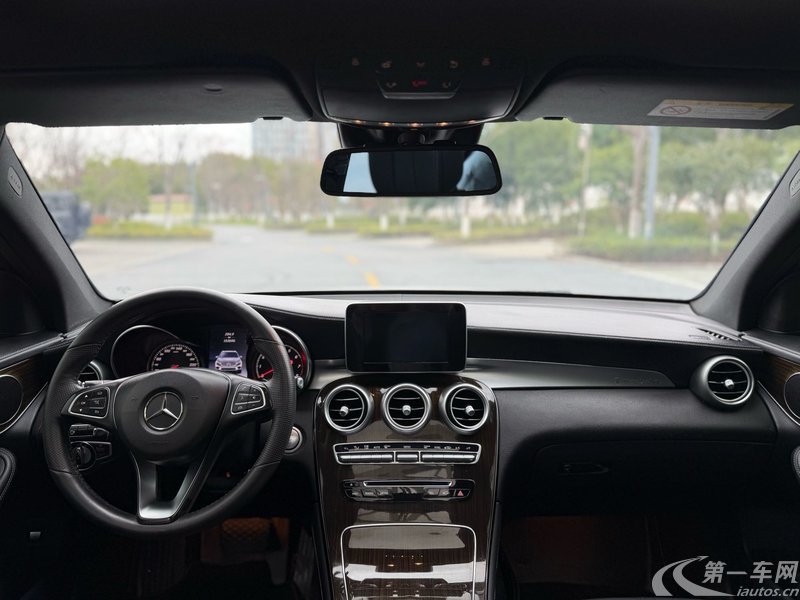 奔驰GLC GLC260 2016款 2.0T 自动 四驱 5座 豪华型 (国Ⅴ) 