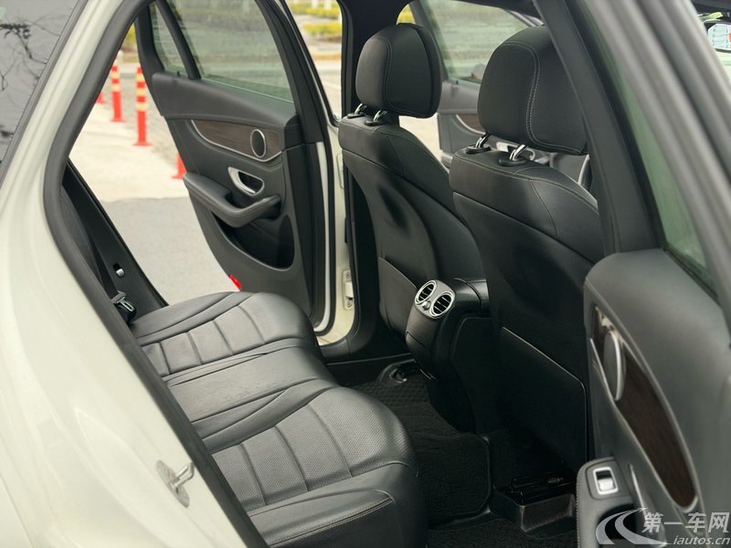 奔驰GLC GLC260 2016款 2.0T 自动 四驱 5座 豪华型 (国Ⅴ) 