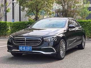E级 300L 2.0T 自动 豪华型 