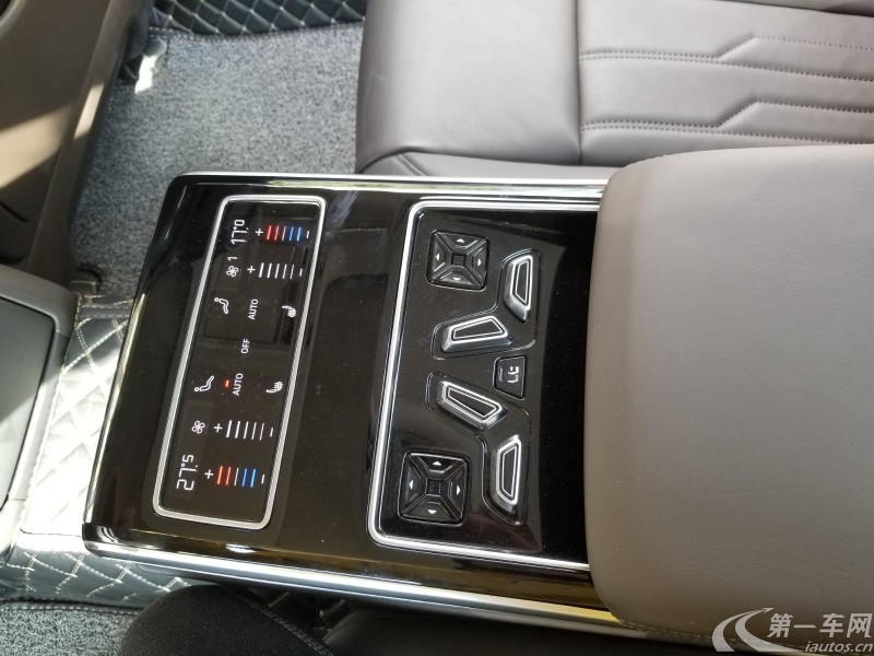 奥迪A8L 55 [进口] 2019款 3.0T 自动 汽油 豪华型 