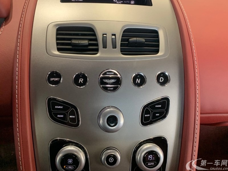 阿斯顿马丁V8 [进口] 2016款 4.7L 自动 Vantage Coupe 