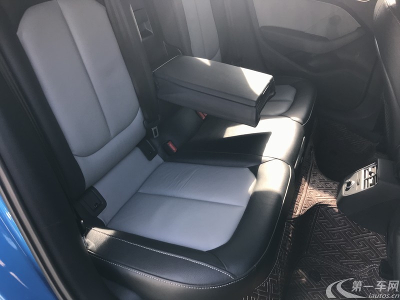 奥迪A3 35TFSI 2018款 1.4T 自动 风尚型Limousine30周年 (国Ⅴ) 