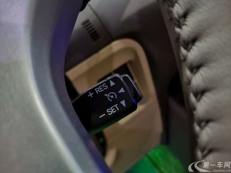 丰田普拉多 [进口] 2013款 2.7L 自动 四驱 中东版平行进口 